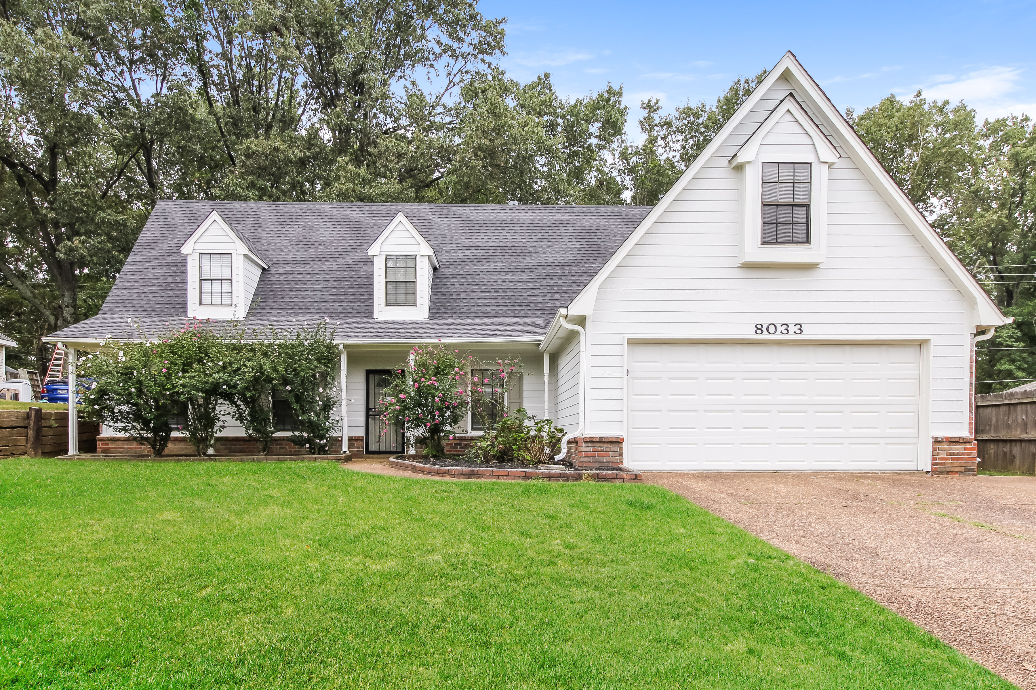 8033 NORWICH DR Cordova, TN 38018